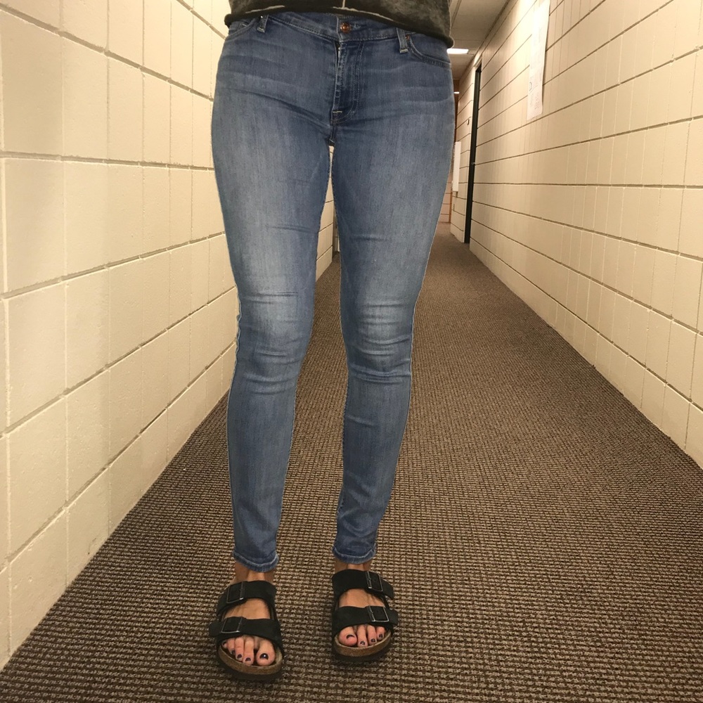 Low rise jeans